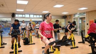 Ciencias de la Salud se lleva el Trofeo Rectora de Ciclo Indoor Mixta
